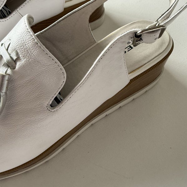 Bresley White “Smokey” Heeled Sandals Size 42 Carousel 2