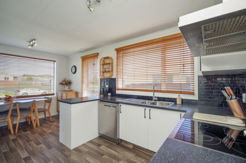 Loved, cared for and ready for you to call home!64426421865217114