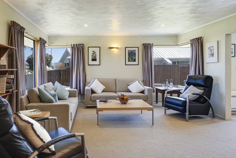 Spacious Family Home in Sought After Location64426515757699114