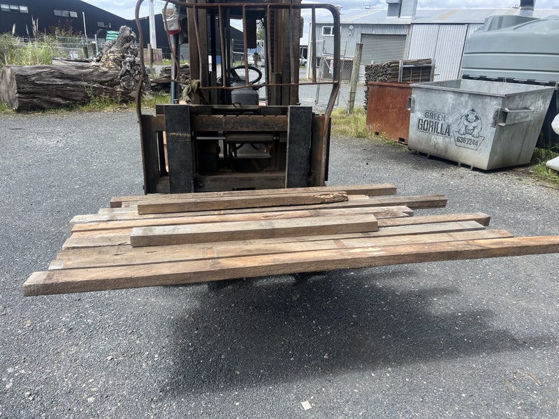 22.3 LM Solid Rata Timber – 100/95 × 50/58mm (Kiln-Dried)64526056777986114