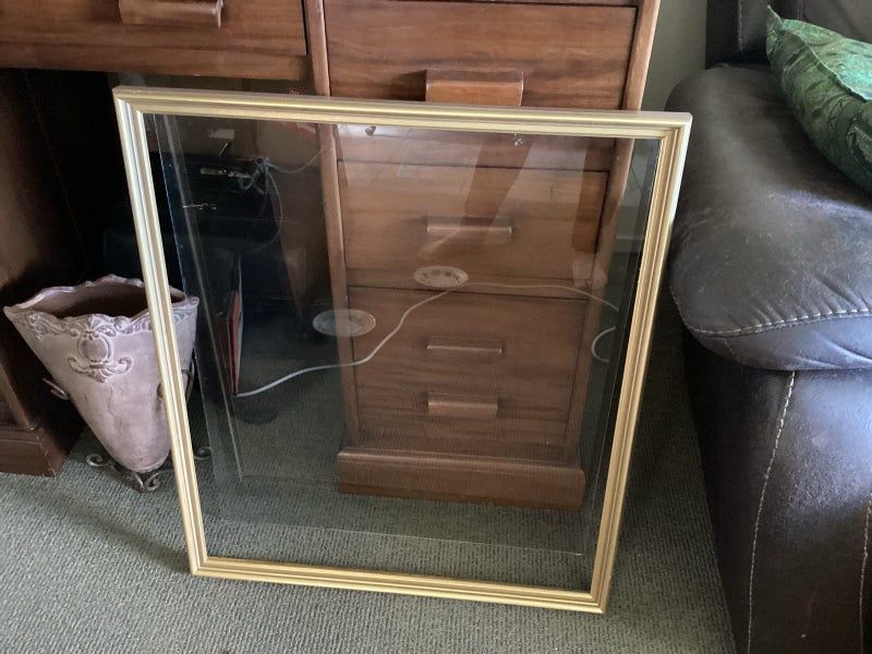 Frame ,glass x 1,Signed Print x 1,Photo large ,faults Carousel 7