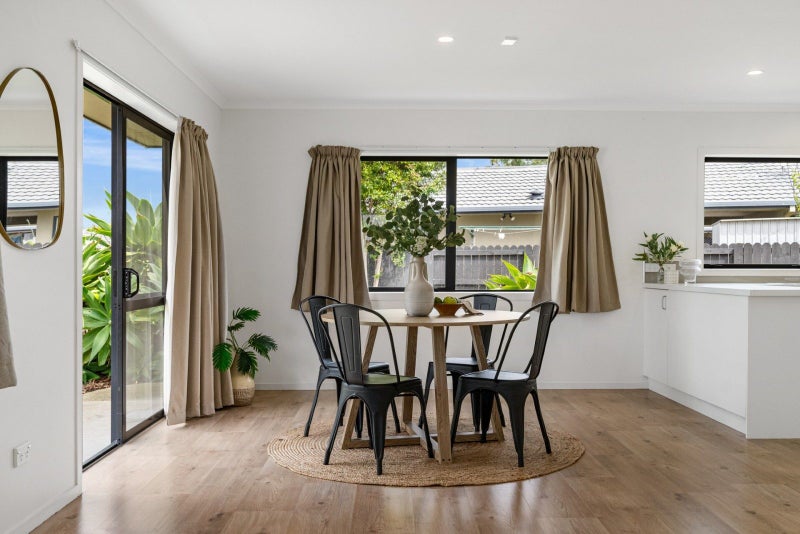 Perfect for Large or Extended Familes64427108496643113