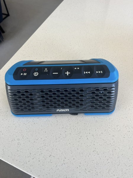 Fusion Stereo-Active Bluetooth Speaker64508109229699111