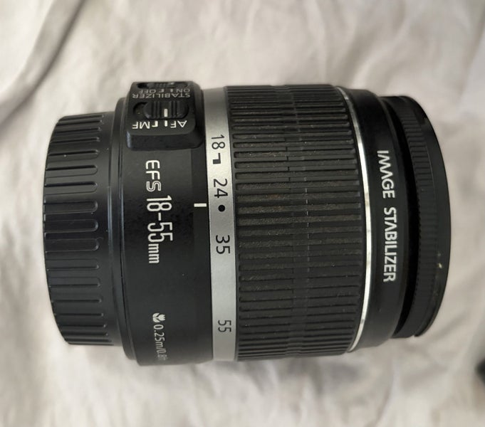 Canon EOS1500D + external flash +2 battery and charger64506626067969111