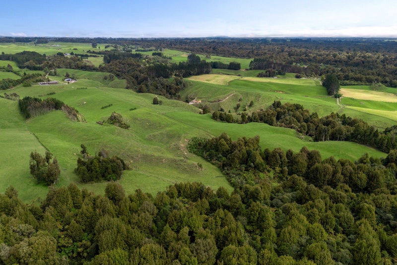 Lifestyle, Location, and Livestock64427508361219112