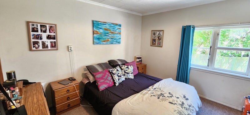 Eltham, 4 bedrooms64427508410371111