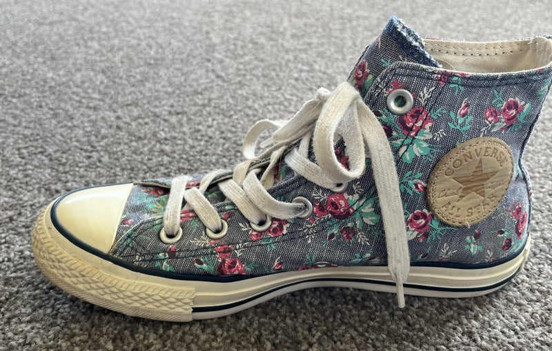 Floral Converse All Stars Size 39 High Tops Carousel 2