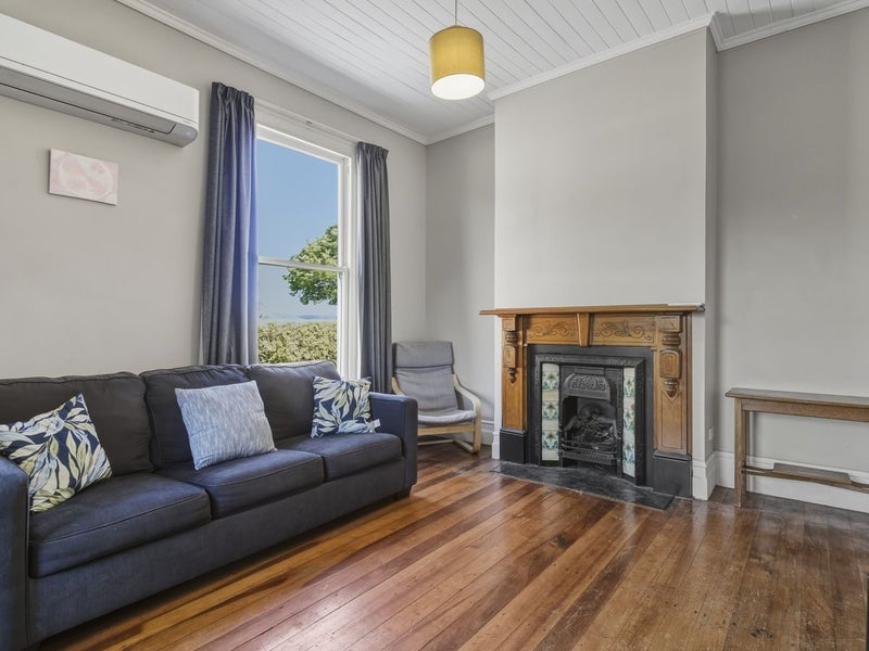 Vacant Possession In Glenross64428314410370113