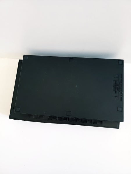 PS2 Fat Console (SCPH-39002) / Playstation 2 / PS2 Acceptable Carousel 2