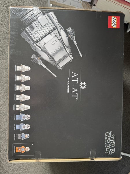Sealed Lego UCS AT-AT64428582360707111