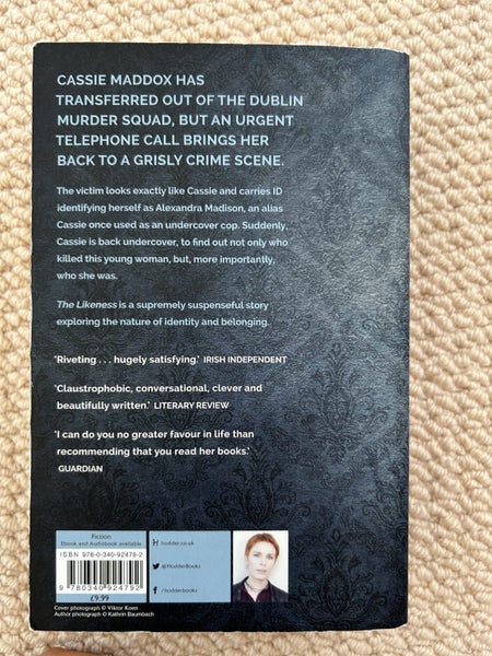 The Likeness by Tana French (Dublin Murder Squad 2) Carousel 2