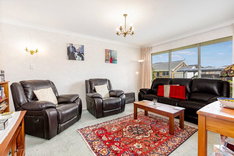 Conveniently Central and Cost-Effective Downsizer64428609265154114