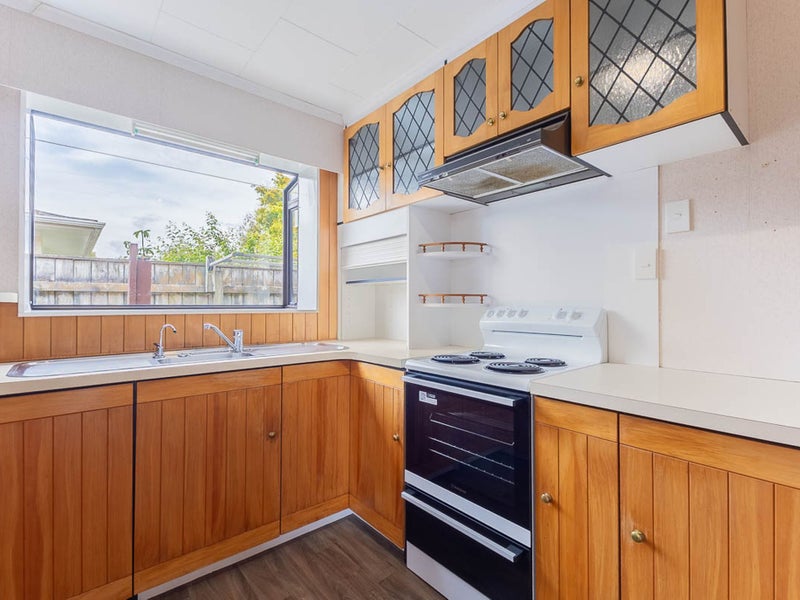 Downsizing? The Perfect Home for Retirees64428921002754114