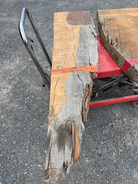 Ancient Swamp Kauri – Small Slabs for Woodworks (Kiln-Dried, Ready to Work)64502864763139114