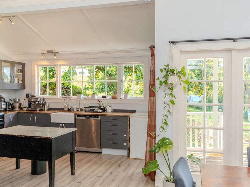 CHARMING CHARACTER VILLA IN PRIME LOCATION64428921139842113