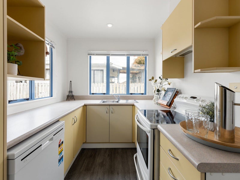 Simplify Your Space64429014781699111