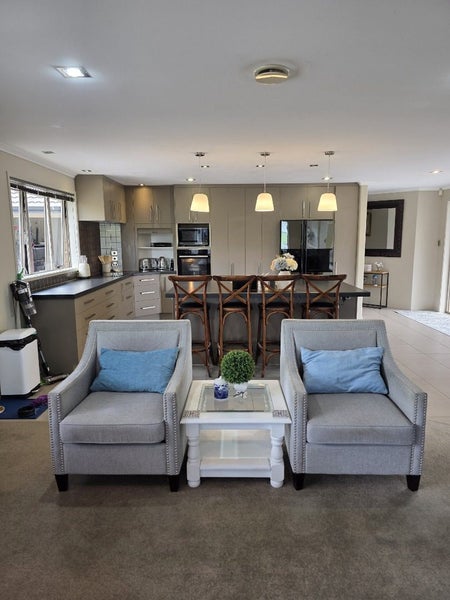 Haruru, 4 bedrooms64429322886658114