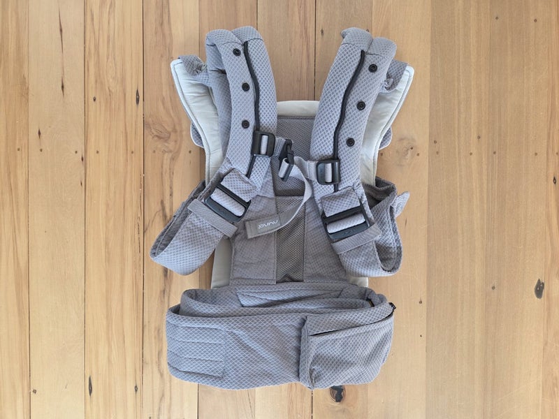 Nuna CUDL Baby Carrier Carousel 4