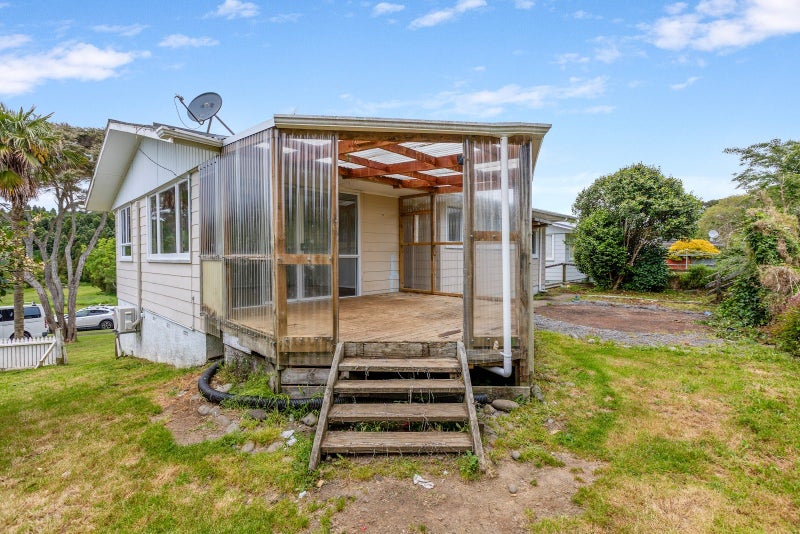 Step Onto the Property Ladder – Westown Awaits64429915385090113