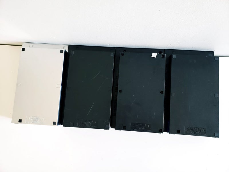 PS2 Fat Consoles (Faulty) x4 / Playstation 2 / PS2 Carousel 4
