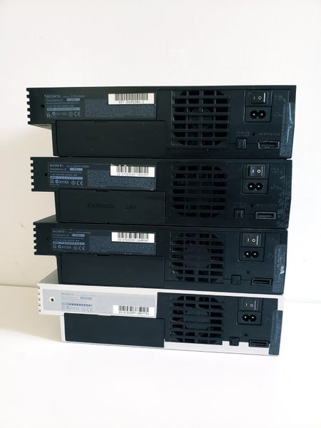 PS2 Fat Consoles (Faulty) x4 / Playstation 2 / PS2 Carousel 2