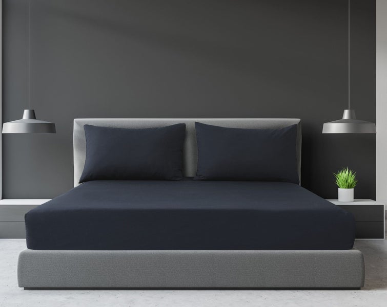 QUEEN FITTED SET LUXURY COMBED COTTON PERCALE - CLASSIC GREY BY LINEN KING Carousel 1