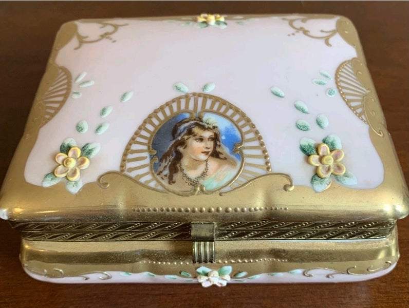 Romantic Portrait Painting on delicate pink Porcelain with Flowers Carousel 1