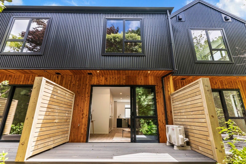 Brand New & Ready to Move Into64473323916163111