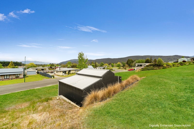 Manapouri Magic - Summer Sorted64430413702273113