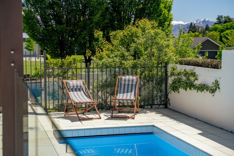 Summer Starts Here: Pool, Spa & Lake Views64430798258947113