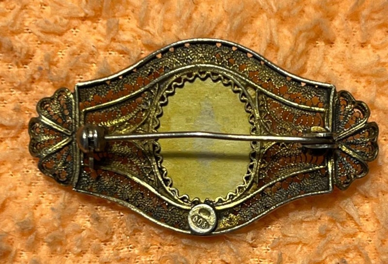 ANTIQUE SHELL CAMEO BROOCH MARKED 800 with ORNATE FILIGREE Carousel 5