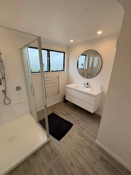 Parkvale, 3 bedrooms64431040558210111