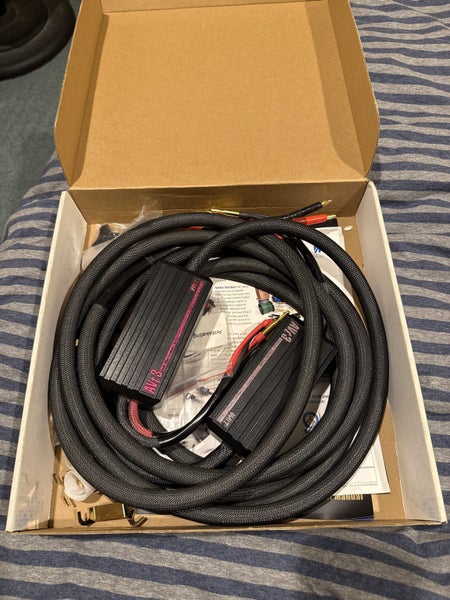 MIT AVt 3 3M Audiophile grade Bi-wire speaker cable Carousel 6