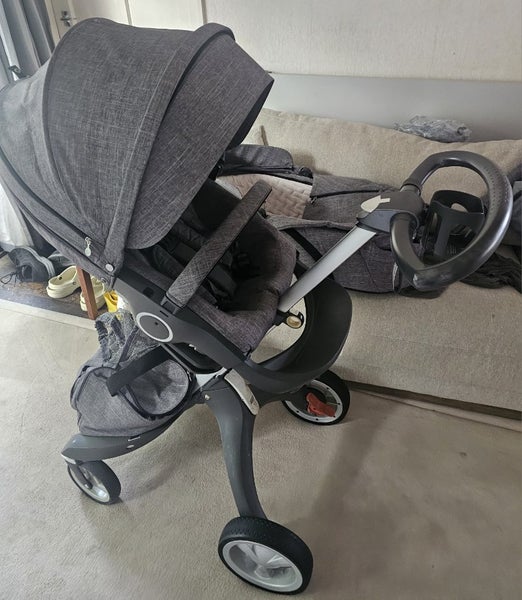 Stokke Xplory, bassinet and accessories Carousel 1