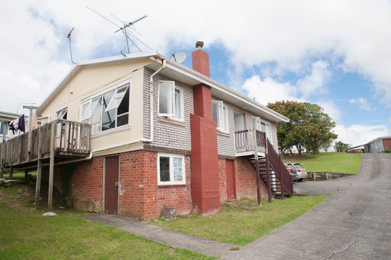 Hillsborough, 2 bedrooms64615811079938110