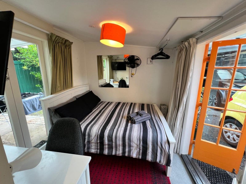 Grey Lynn, 3 bedrooms64659619796737111