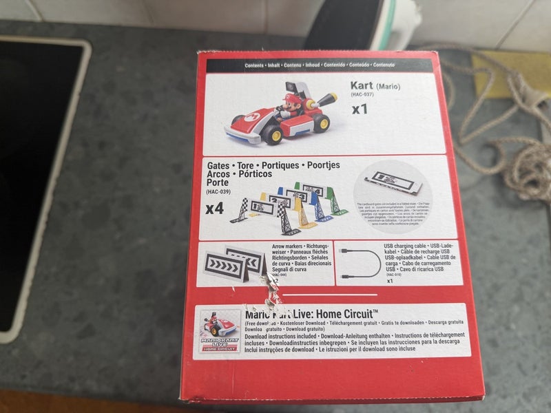 Mariokart live Home Curcuit Nintendo switch Carousel 6