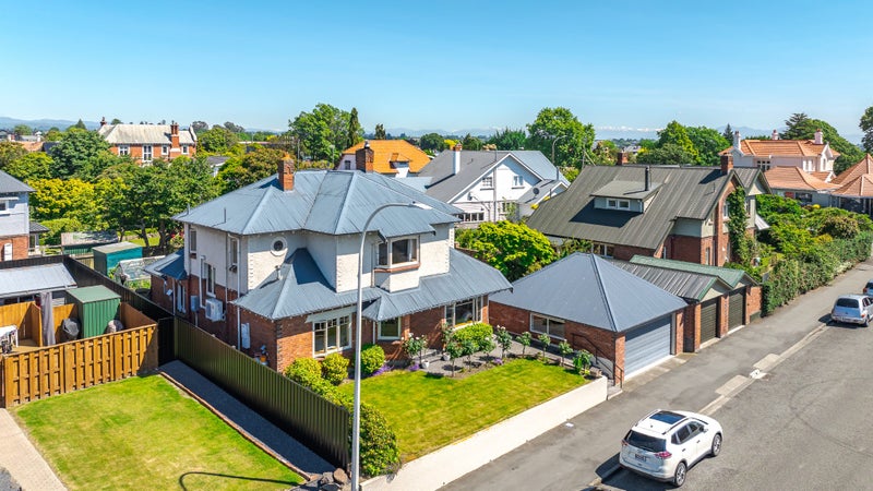 Simply Stunning64436956271491114