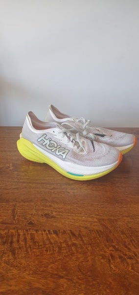 HOKA MACH X 2 MENS Sz 864436969903874110