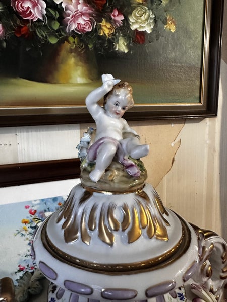 SPECTACULAR - STUNNING - BEAUTIFUL - "LARGE" URN - SITZENDORF GERMANY?64437037630337112