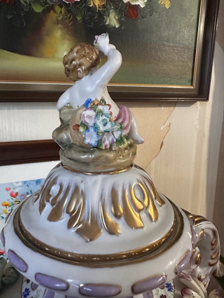 SPECTACULAR - STUNNING - BEAUTIFUL - "LARGE" URN - SITZENDORF GERMANY?64437037630337113