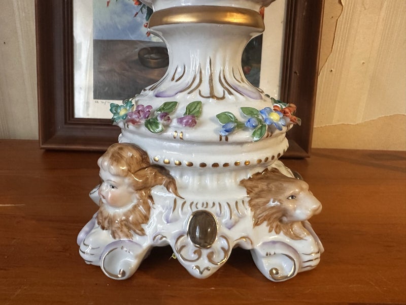 SPECTACULAR - STUNNING - BEAUTIFUL - "LARGE" URN - SITZENDORF GERMANY?64437037630337114
