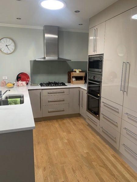 Alexandra, 3 bedrooms64437266961155113