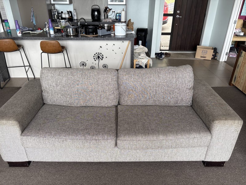 Couch set - *** MUST GO *** Carousel 1