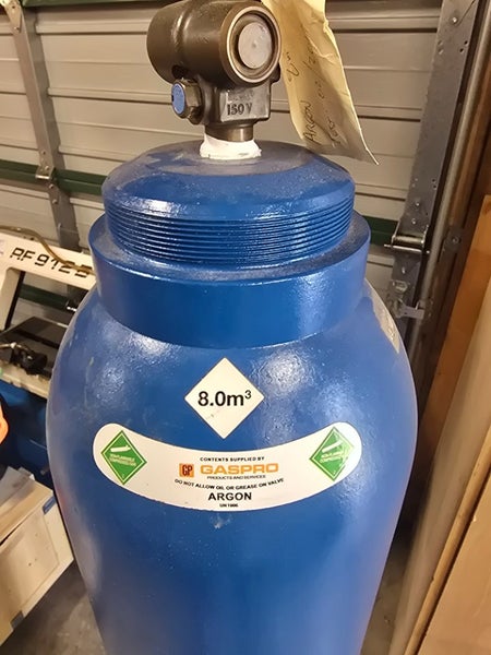 argon gas bottle *full* Carousel 2