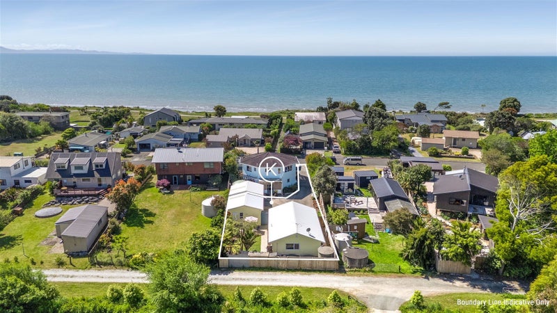 Time to enjoy life by the beach!64437792470787110