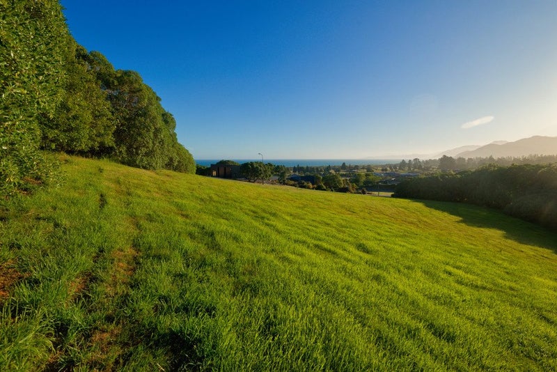 Ocean Views for Miles!64448360260226114