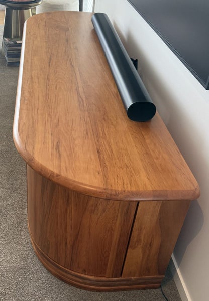 Solid Rimu Entertainment Init from Danske Mobler64437940470019111