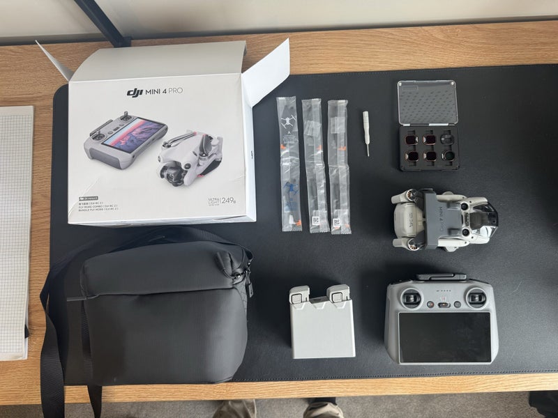 DJI Mini 4 Pro Fly More Complete Kit + Accessories64437994184962111