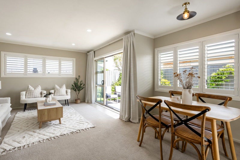 As cute as it gets!64438007599107113